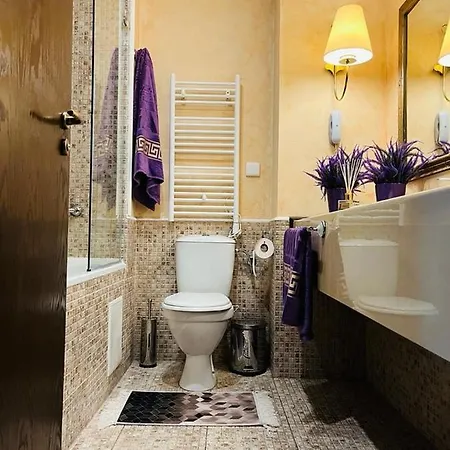 A206 In Royal * ساني بيتش